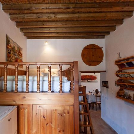 Batu Vacation House Monolithos  ภายนอก รูปภาพ