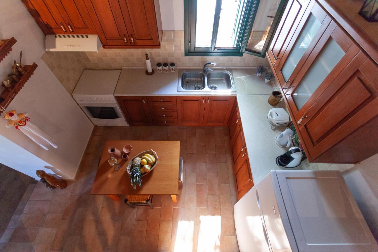 Batu Vacation House Monolithos  ภายนอก รูปภาพ