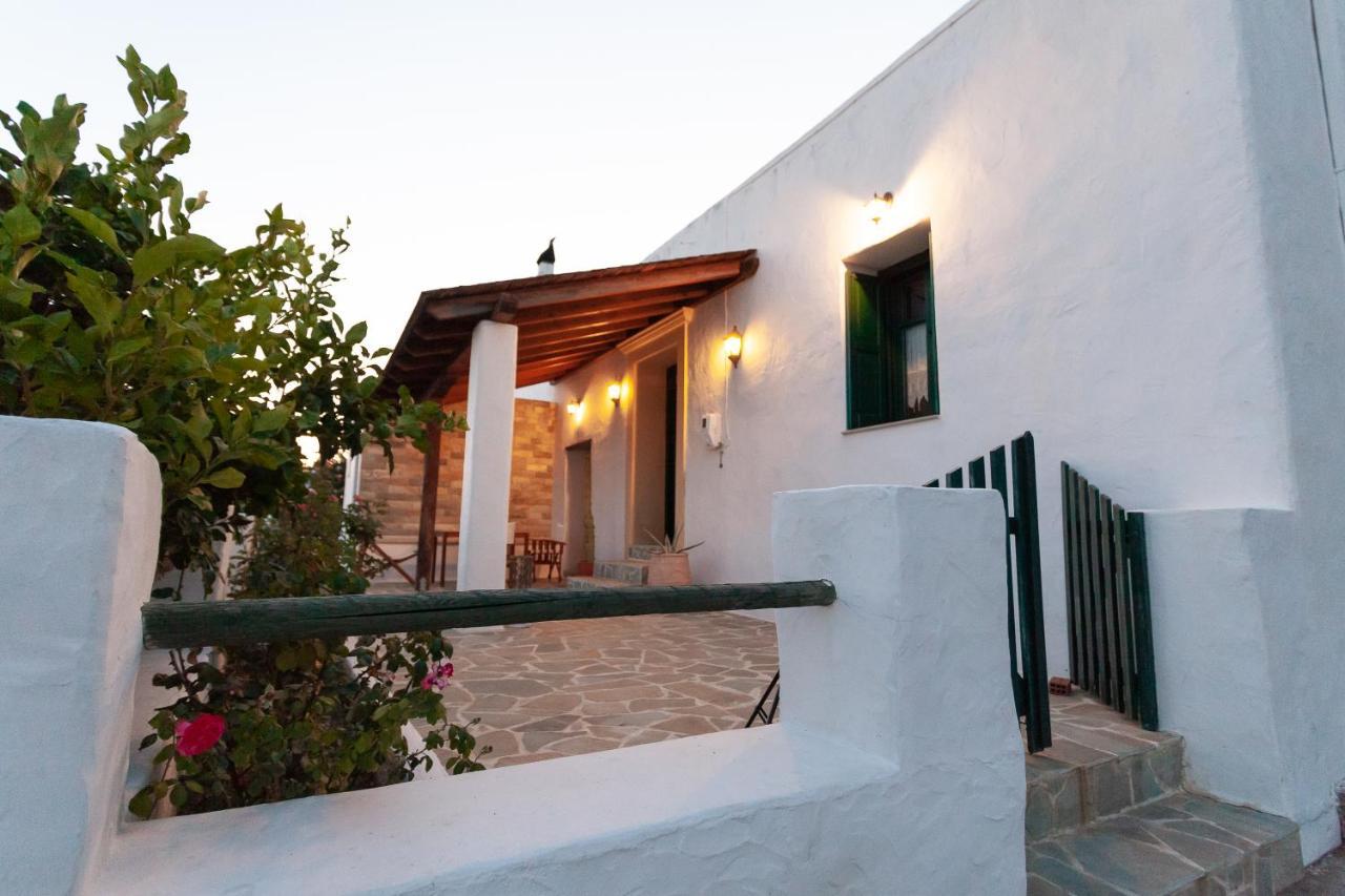 Batu Vacation House Monolithos  ภายนอก รูปภาพ